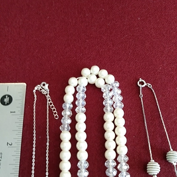 4 for $50 Fashion Jewelry Statement Lot Six Necklaces One Bracelet Pearls Silver - Picture 7 of 7